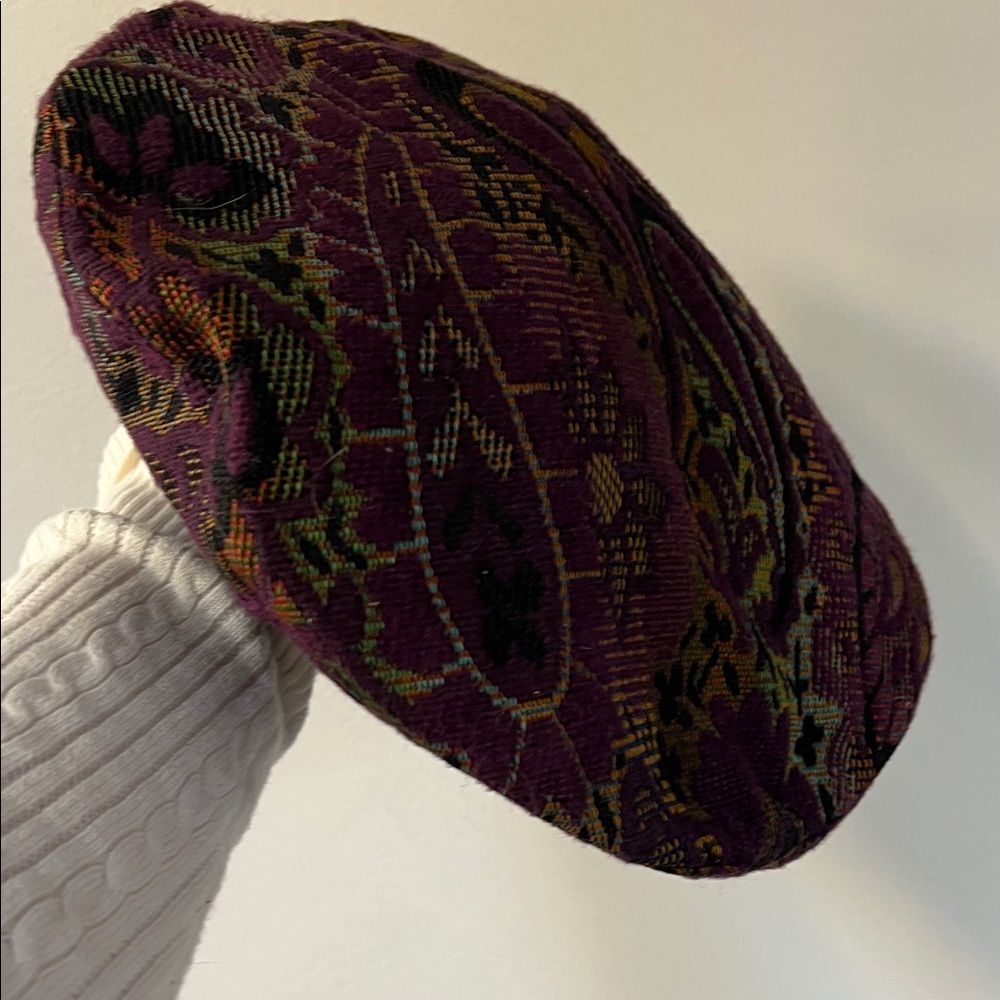 Elegant Purple Patterned Beret